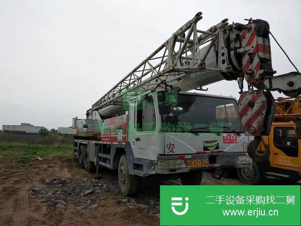 河南出售二手中聯吊車