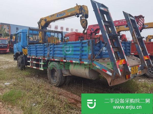 四川出售二手徐工8噸帶爬梯隨車吊