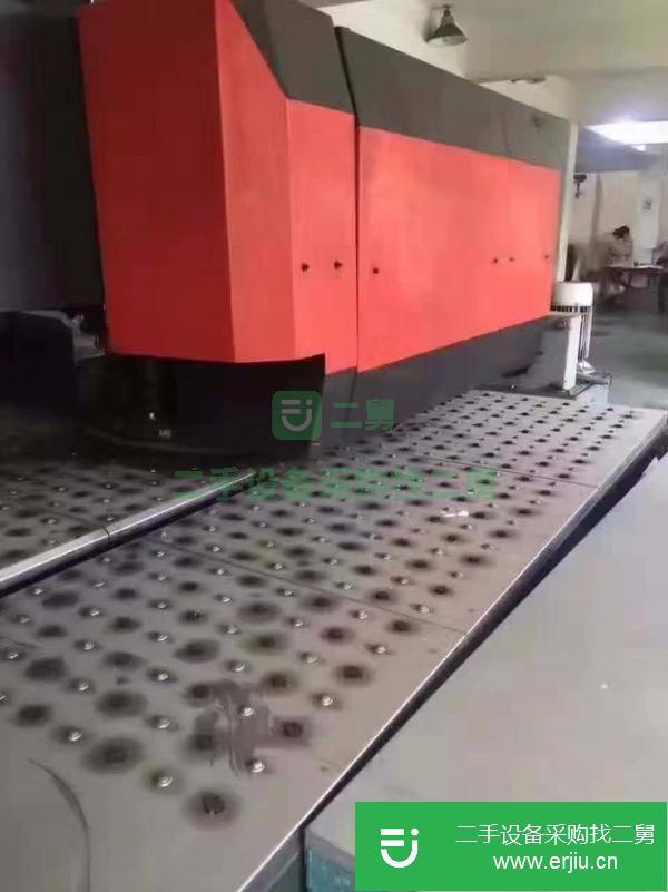 江蘇出售二手金方圓VT-300數(shù)控轉(zhuǎn)塔沖床