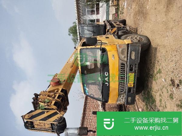天津出售二手柳工四節(jié)臂汽車吊