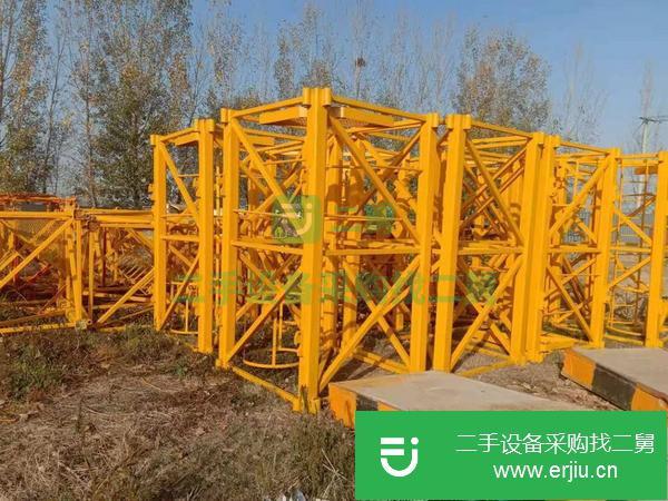 內(nèi)蒙古出售二手中聯(lián)5610塔吊