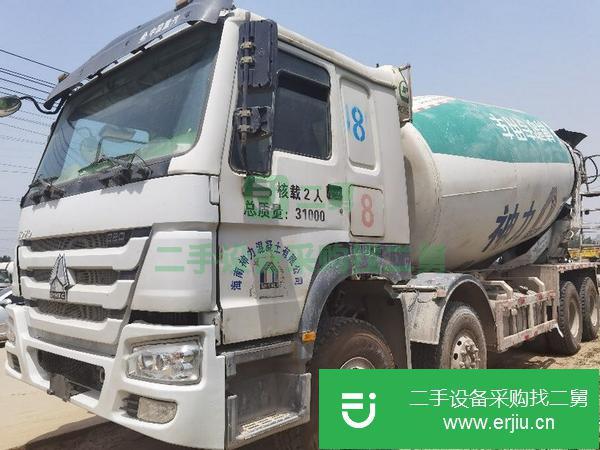 山東出售二手豪沃二十方攪拌車