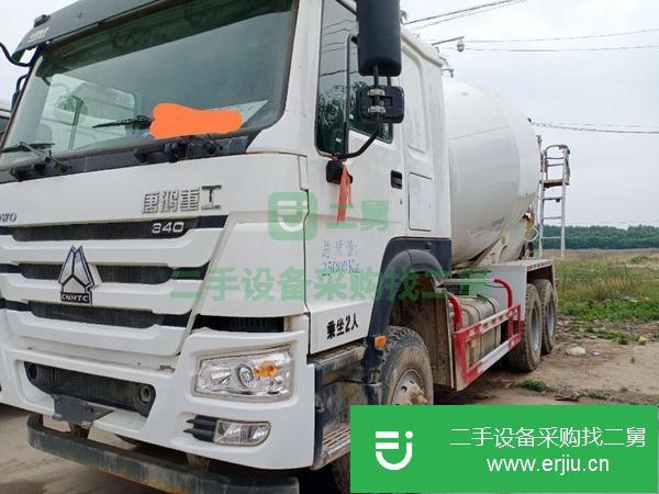 山東出售二手豪沃后八輪12方攪拌車
