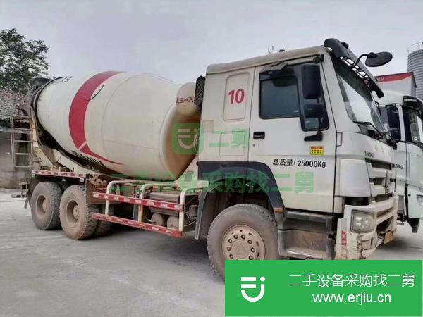 黑龍江蘇出售二手豪沃12方攪拌罐車