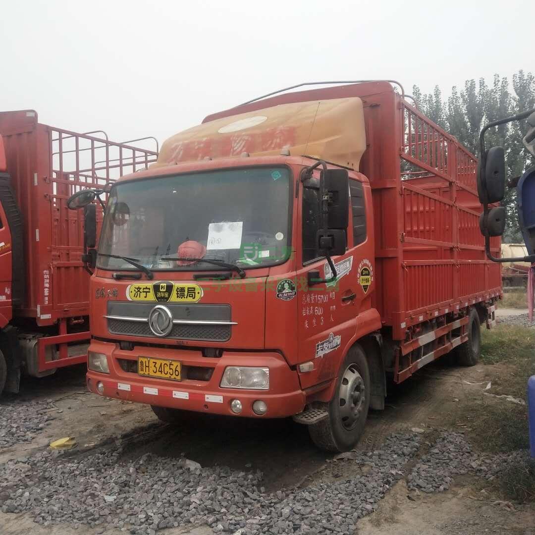 低價(jià)出售二手9.6米高欄貨車解放J6P 17年360馬力