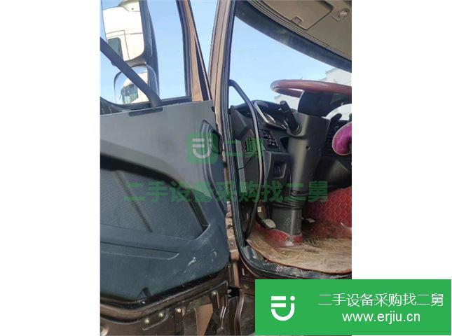 江西出售二手一汽解放J6P牽引車