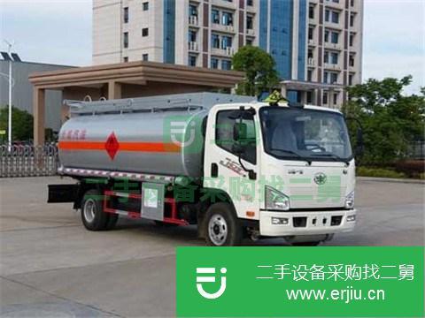 河南出售二手東風多利卡5噸油罐車