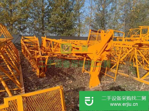 內(nèi)蒙古出售二手中聯(lián)5610塔吊