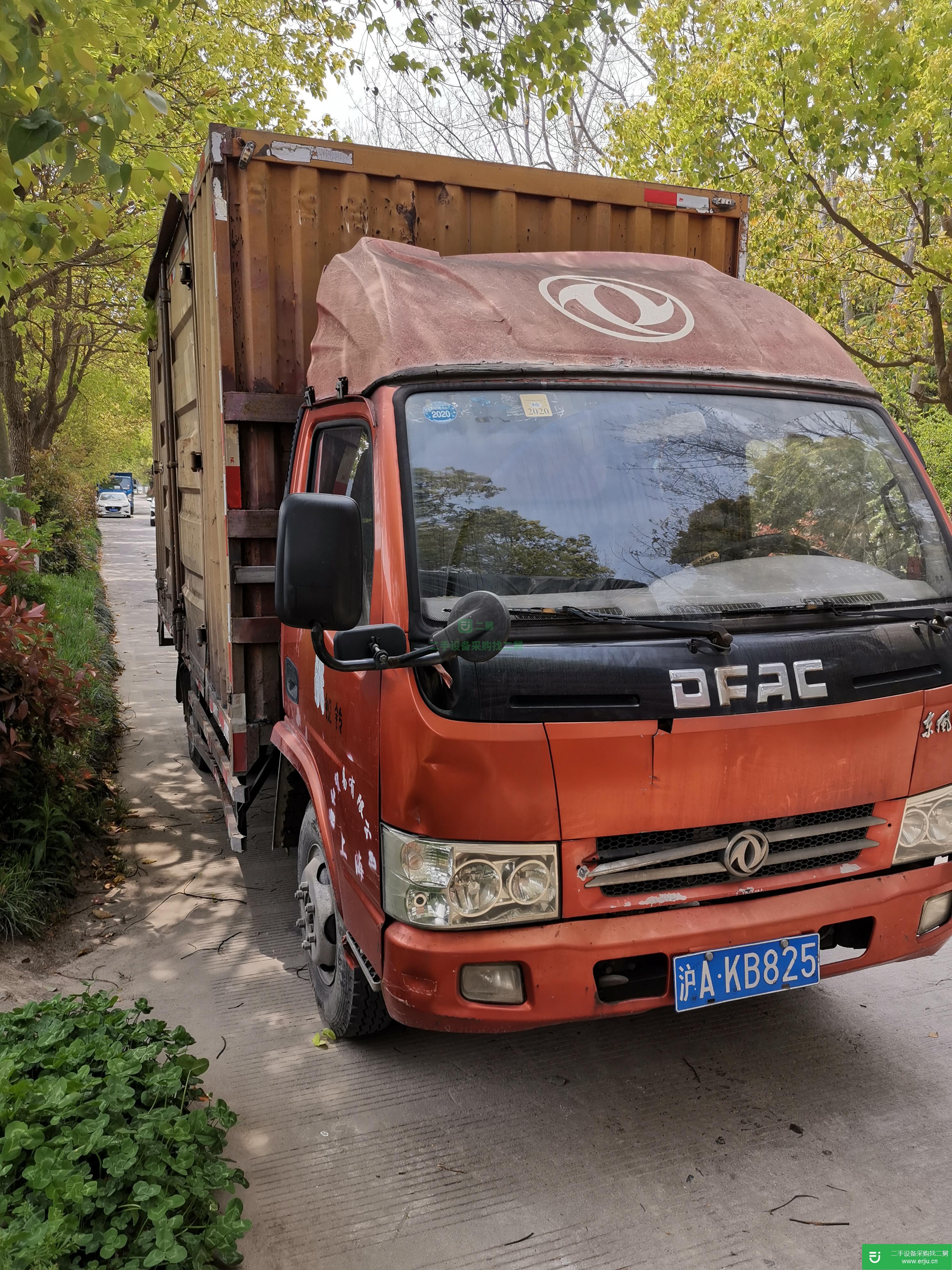 上海出售二手東風(fēng)多利卡120馬力貨車