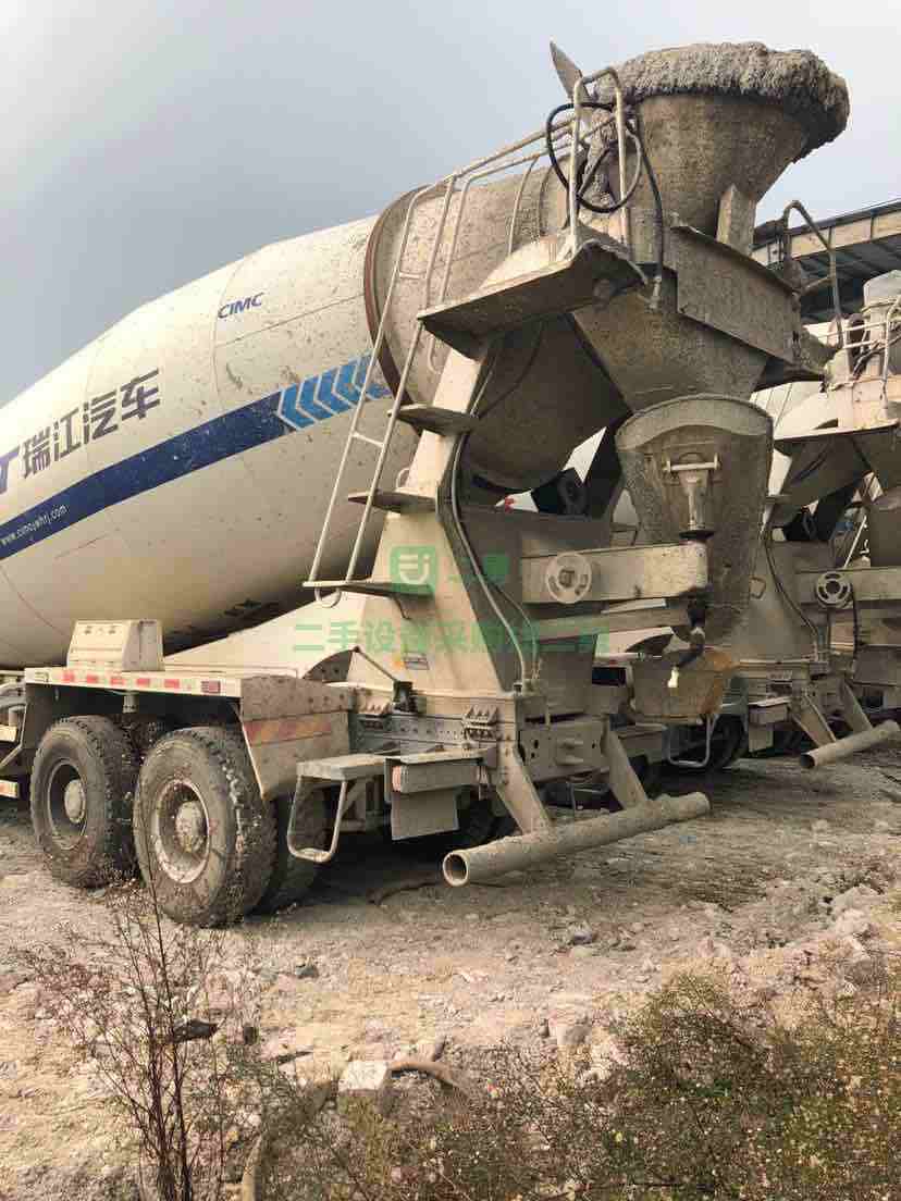 出售17年歐曼瑞江大20方攪拌車