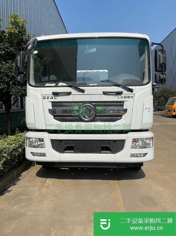 貴州出售二手東風D9，10噸油罐車