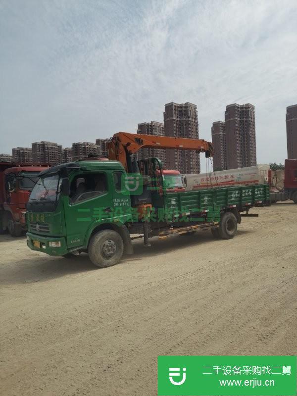 重親出售二手3.2噸徐工隨車吊