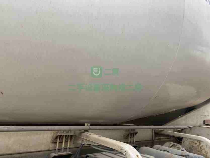 出售17年德龍大20方能拉22方攪拌車，車況原版，需要的私聊