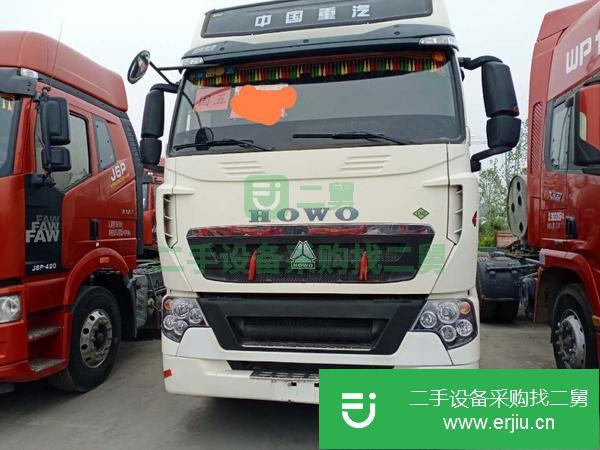 山東出售二手豪沃牽引車