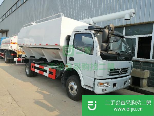 湖北出售二手東風(fēng)多利卡12方散裝飼料運(yùn)輸車