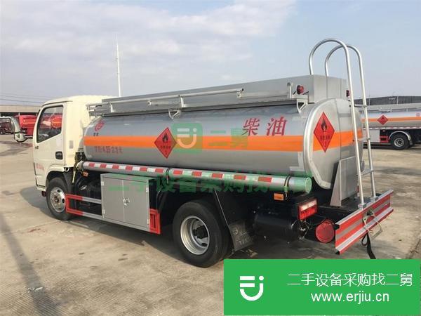 廣東出售二手東風(fēng)多利卡8噸加油車(chē)