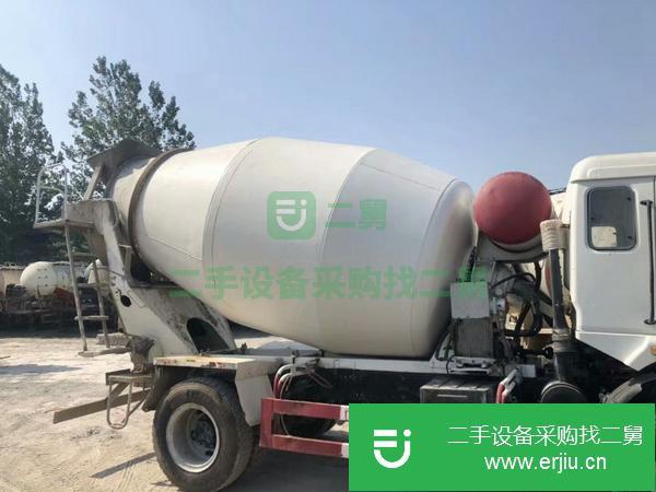 河南出售二手18年8方東風(fēng)攪拌車