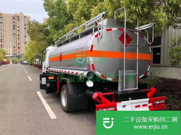 福建出售二手8噸東風150馬力油罐車