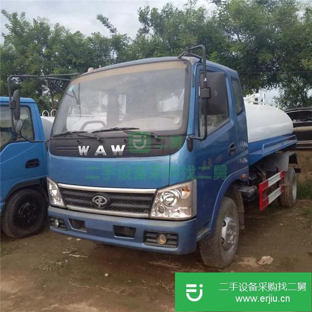 山東出售二手時(shí)風(fēng)風(fēng)順5方灑水車(chē)