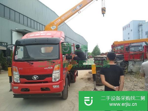 湖北出售二手時風3.2噸隨車吊