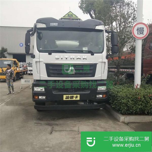 江蘇出售二手重汽汕德卡油罐車