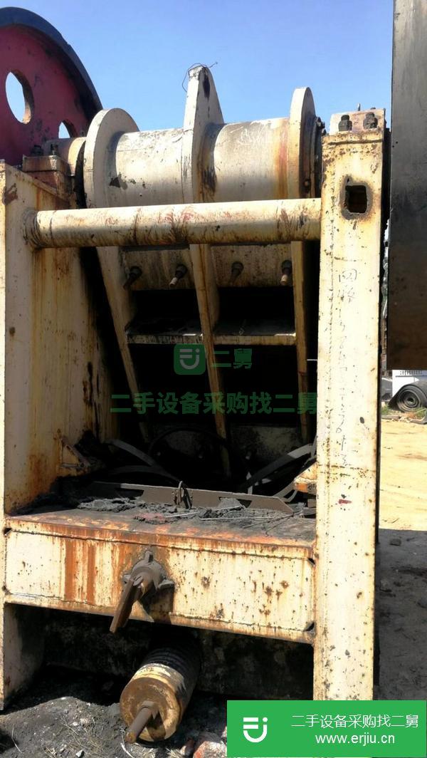 山東出售二手900x1200鄂式破碎機
