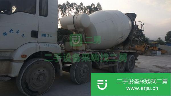湖北出售2018年5月輕量化德龍攪拌車，無事故