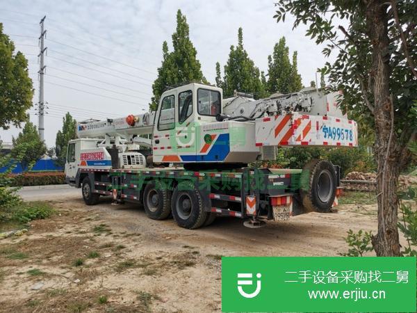 河南出售二手中聯(lián)25噸吊車