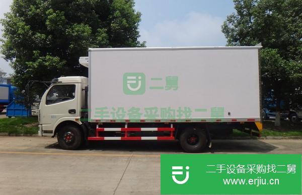 河北出售二手東風(fēng)多利卡5米1冷藏車