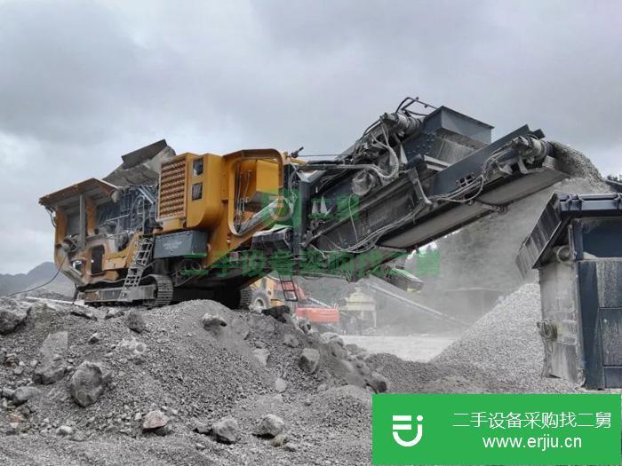 河南出售二手履帶反擊式移動(dòng)破碎站