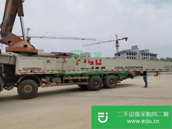 湖南出售二手14年斯坦尼亞56米泵車
