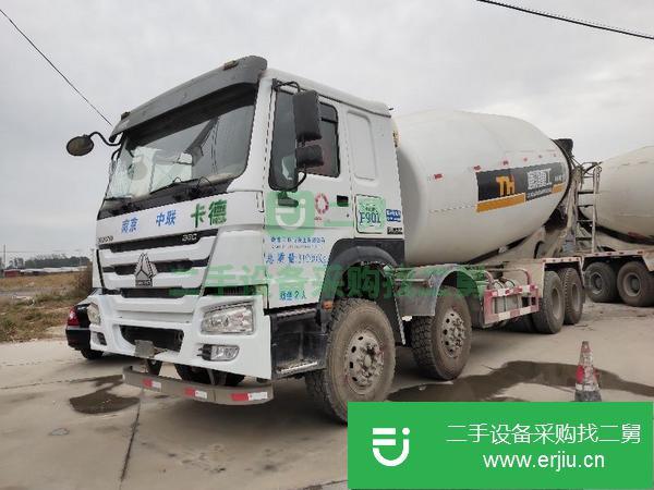 天津出售二手豪沃攪拌車國五