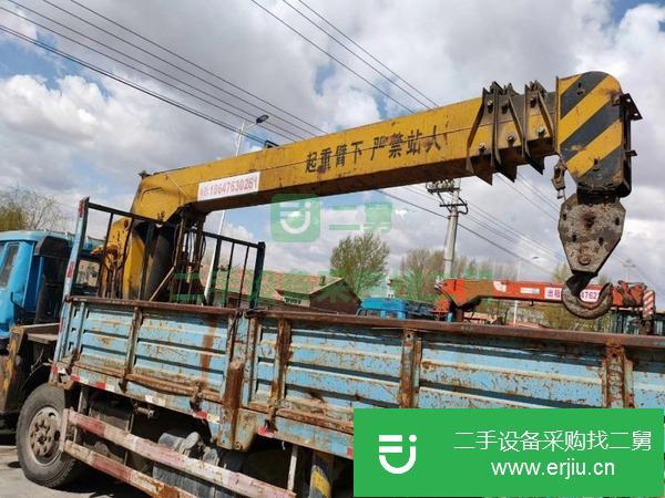 內(nèi)蒙古出售二手隨車吊