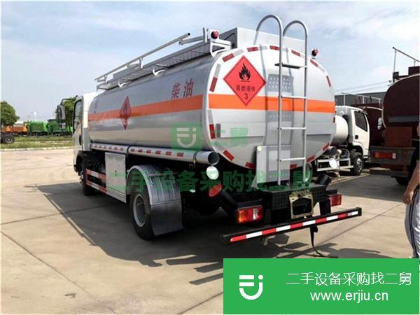 湖北出售二手重汽豪沃10方油罐車