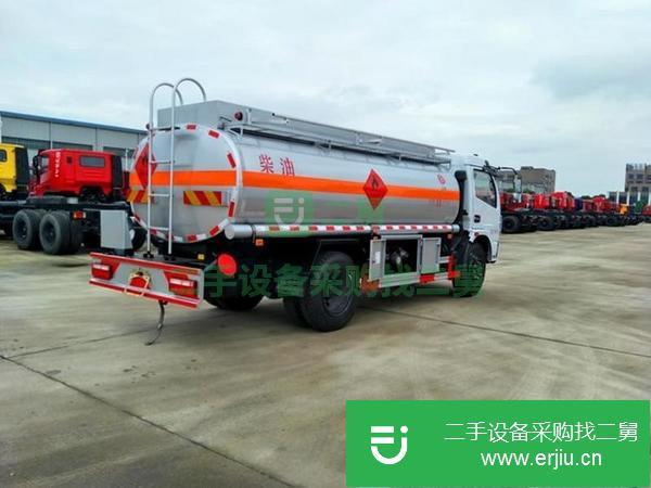山東出售二手東風多利卡5噸工地車隊專用加油車