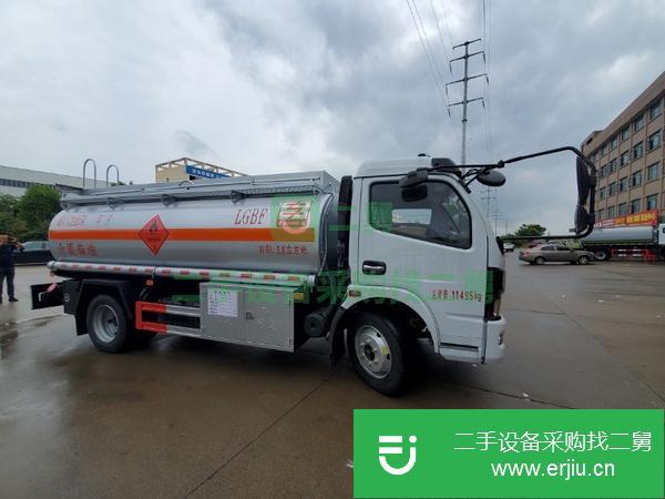 四川出售二手7.8方油罐車