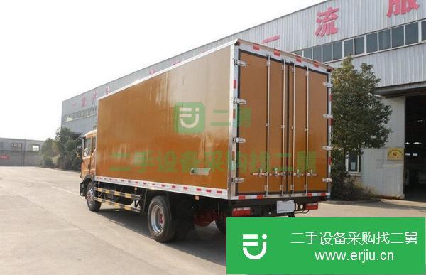 重慶出售二手6米8冷藏車 手續齊全