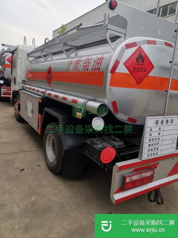 西藏出售二手油罐車