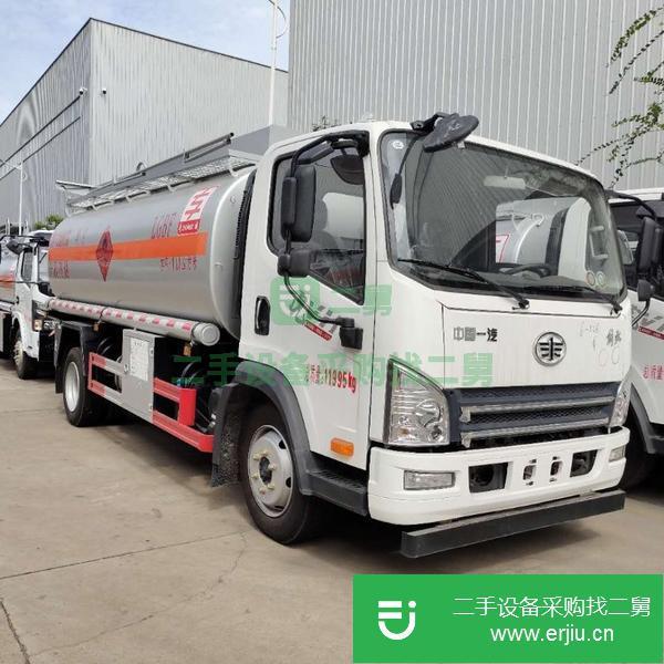 甘肅出售二手解放10.1方汽油介質(zhì)加油車(chē)