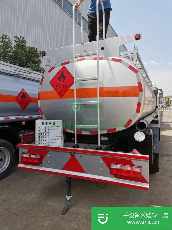 四川出售二手油罐車