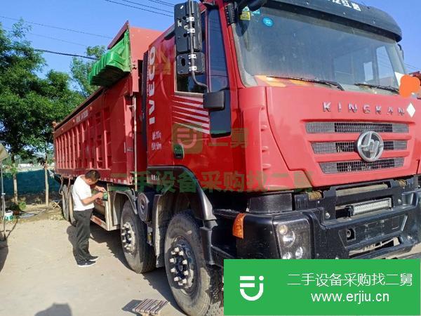 山東出售二手紅巖金剛前四后八8.5米自卸車