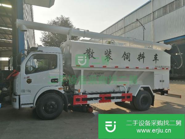 湖北出售二手東風(fēng)多利卡12方散裝飼料運(yùn)輸車