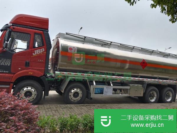 山東出售二手東風(fēng)天龍前四后八油罐車