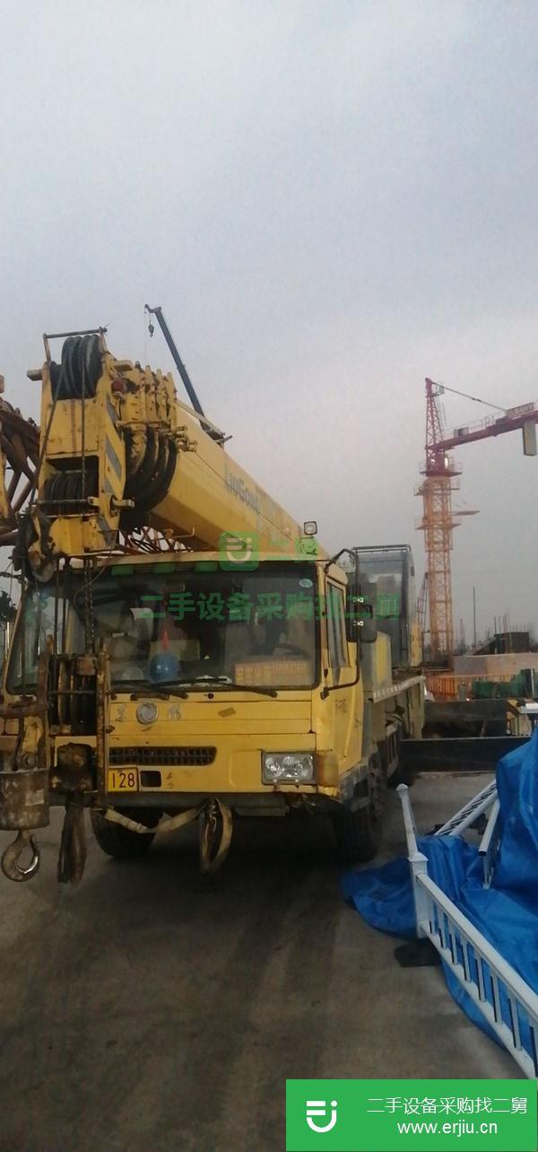 山東出售二手25噸五節臂柳工吊車