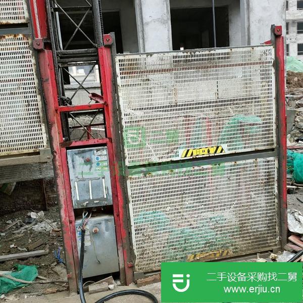 安徽出售二手中聯(lián)施工電梯