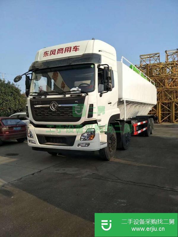 湖南出售二手國五東風天龍40方散裝飼料運輸車