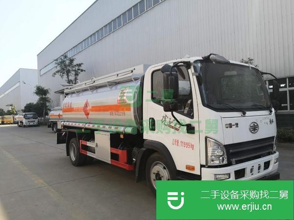貴州出售二手解放8噸油罐車(chē)