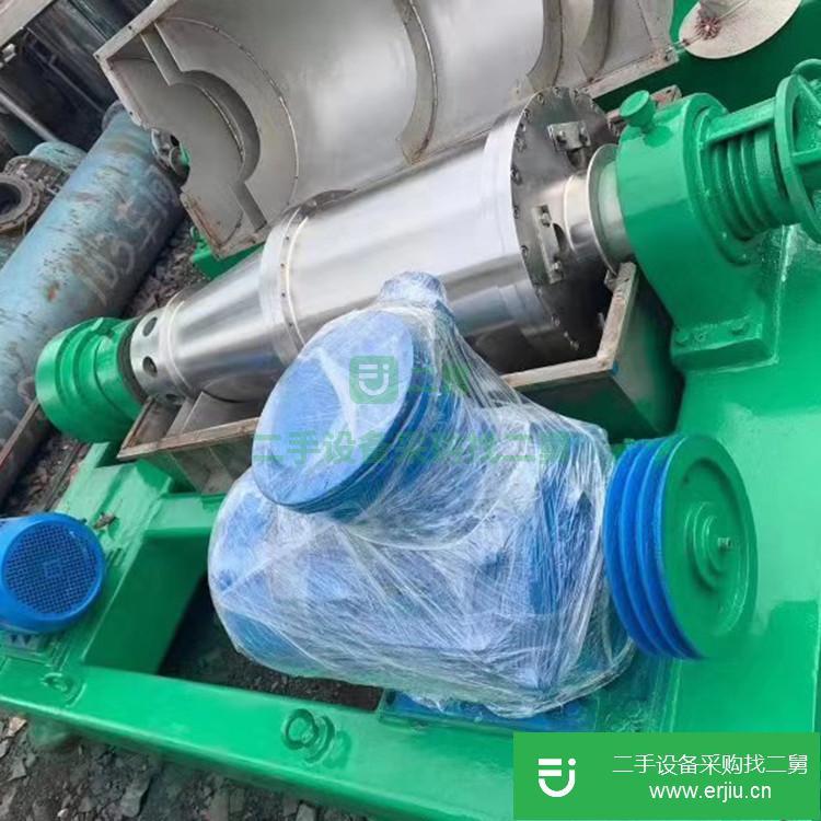 山東出售二手臥式螺旋沉降離心機(jī)