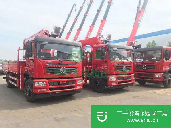 湖北出售二手東風單橋6.1米車廂8噸隨車吊