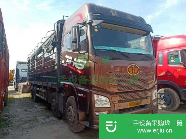 江西出售二手解放9米6蒼欄載貨車(chē)